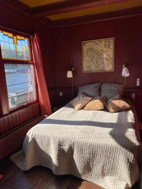Houseboat Amstel River Studio Амстердам Екстериор снимка